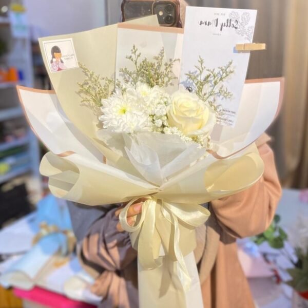 Selly 3 (Not So Mini Bouquet) - Image 2