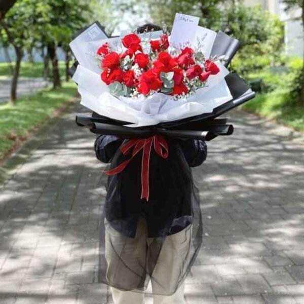 20 Classic Roses With Extra Snow (Xtra Large Human Size Bouquet)
