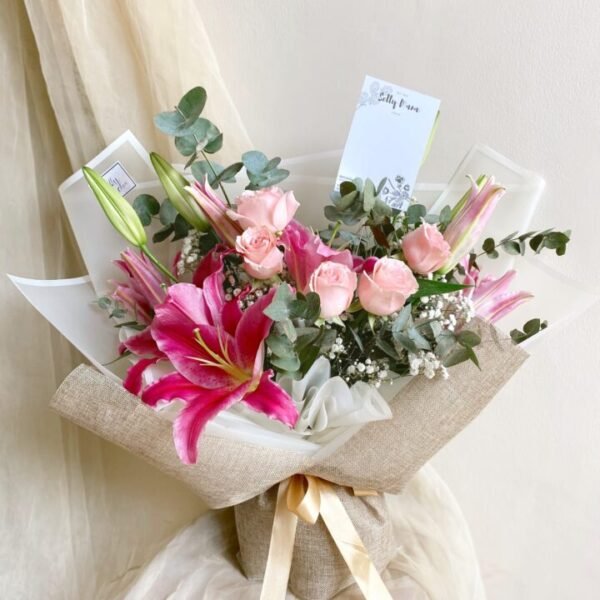 Lily & Classic Bouquet (L)